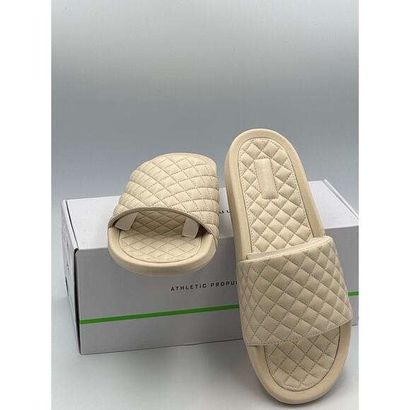 $195 APL Lusso Slides Leather Upper in Parchment Size 11M - Picture 1 of 4
